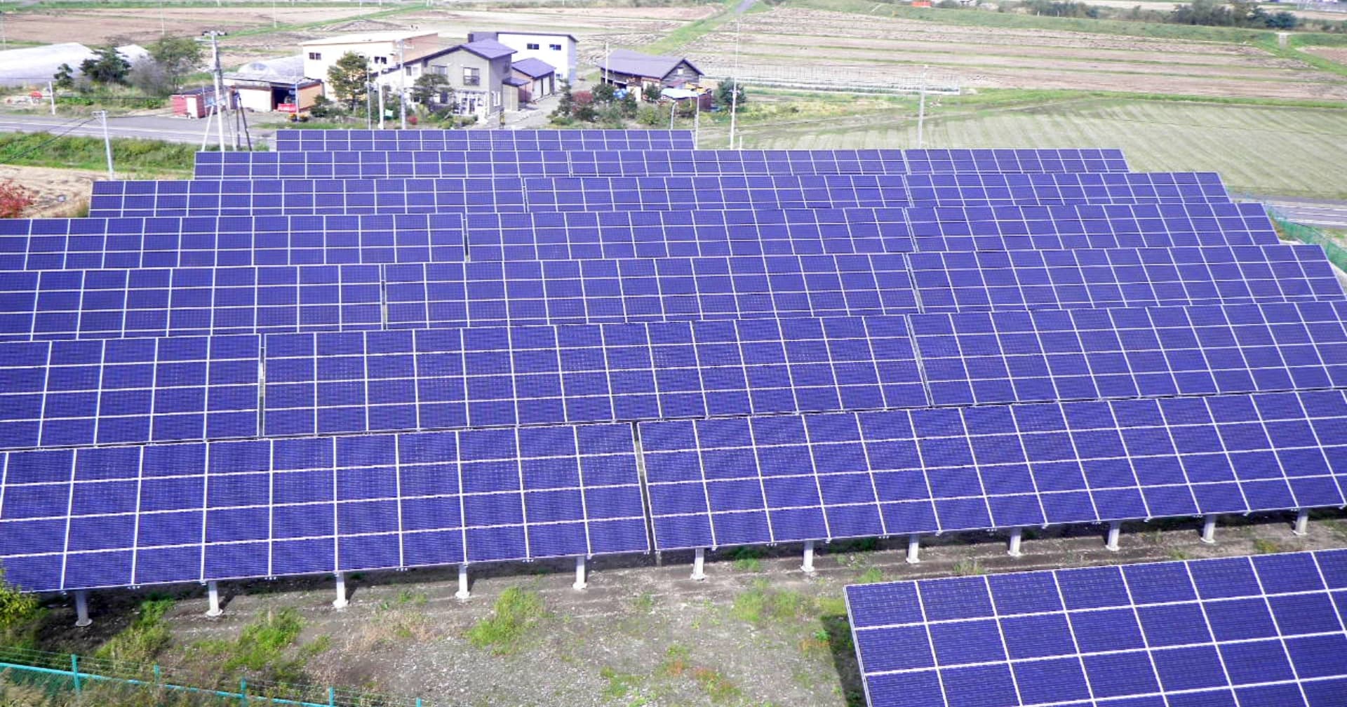 旭川倉沼ソーラー発電所画像